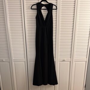 Elegant Black Maxi Dress